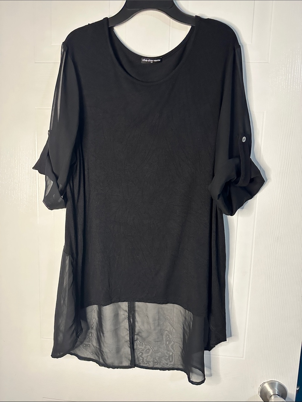 EUC Cha Cha Vente Black Sheer-Back Tunic Hi-Lo Top